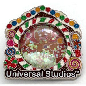Universal Studios Shrek 4D 2012 Gingerbread Man Gingy Snoglobe Glitter Pin